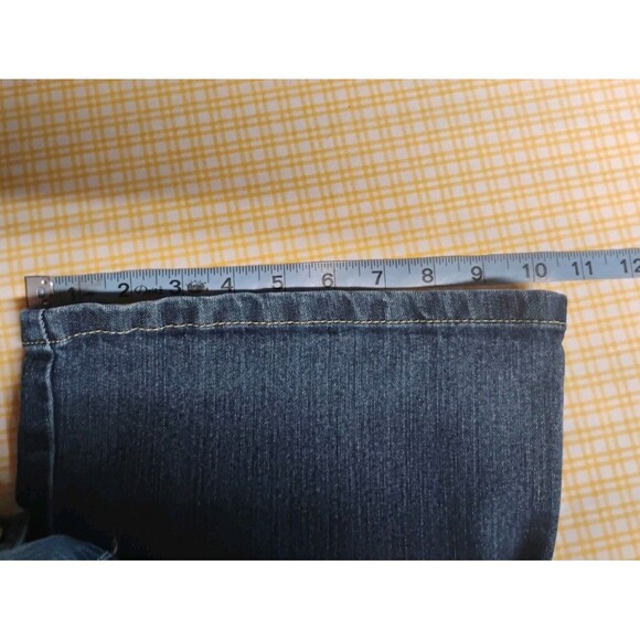 l.e.I Jeans Women's Size 17 Short Hipster Flare Denim faded - Picture 4 of 14